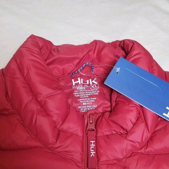 Huk Insulated Vest Men's Size  XL Red NWT - Picture 2 of 4